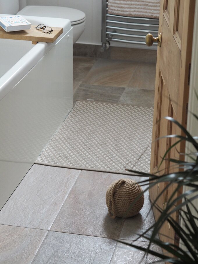 3 Easy Ways to Makeover your Bathroom on a Budget flooring