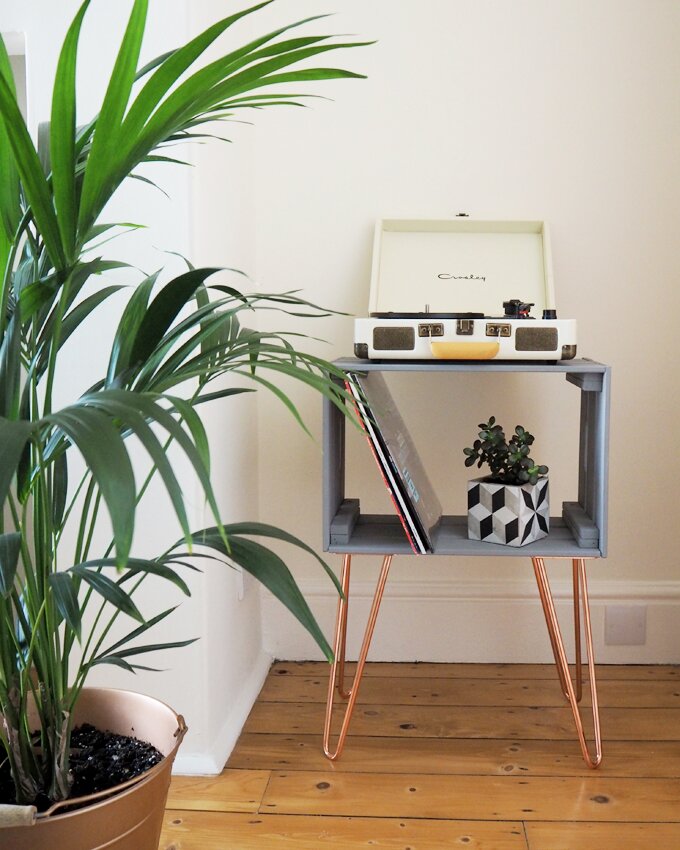 DIY Crate Side Table with The Hairpin Leg Co. - How to