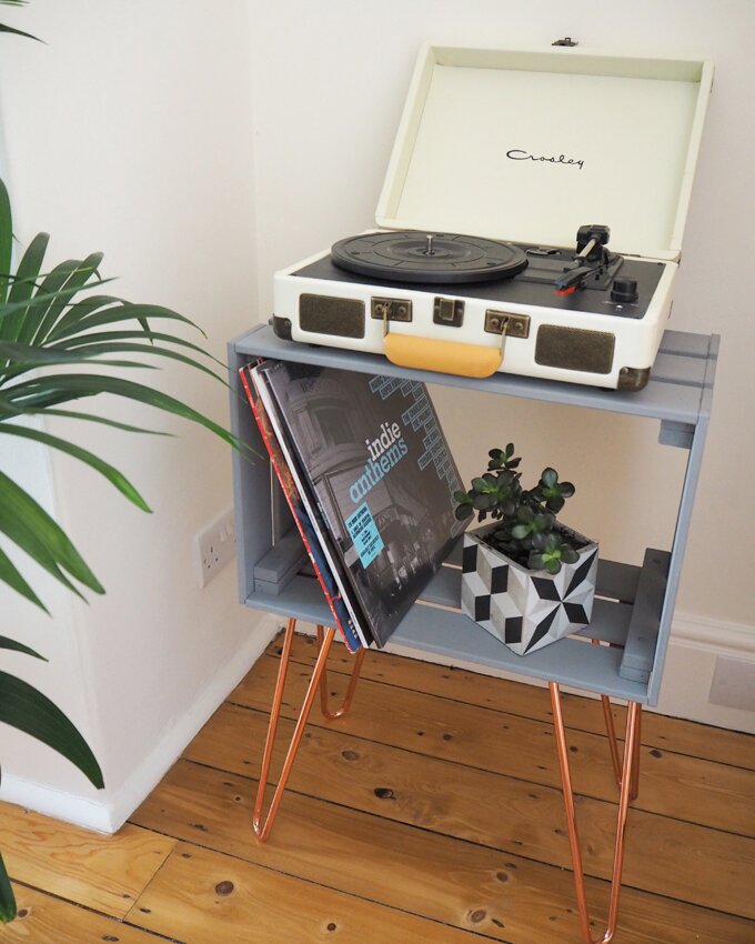 DIY Crate Side Table with The Hairpin Leg Co. - finished table